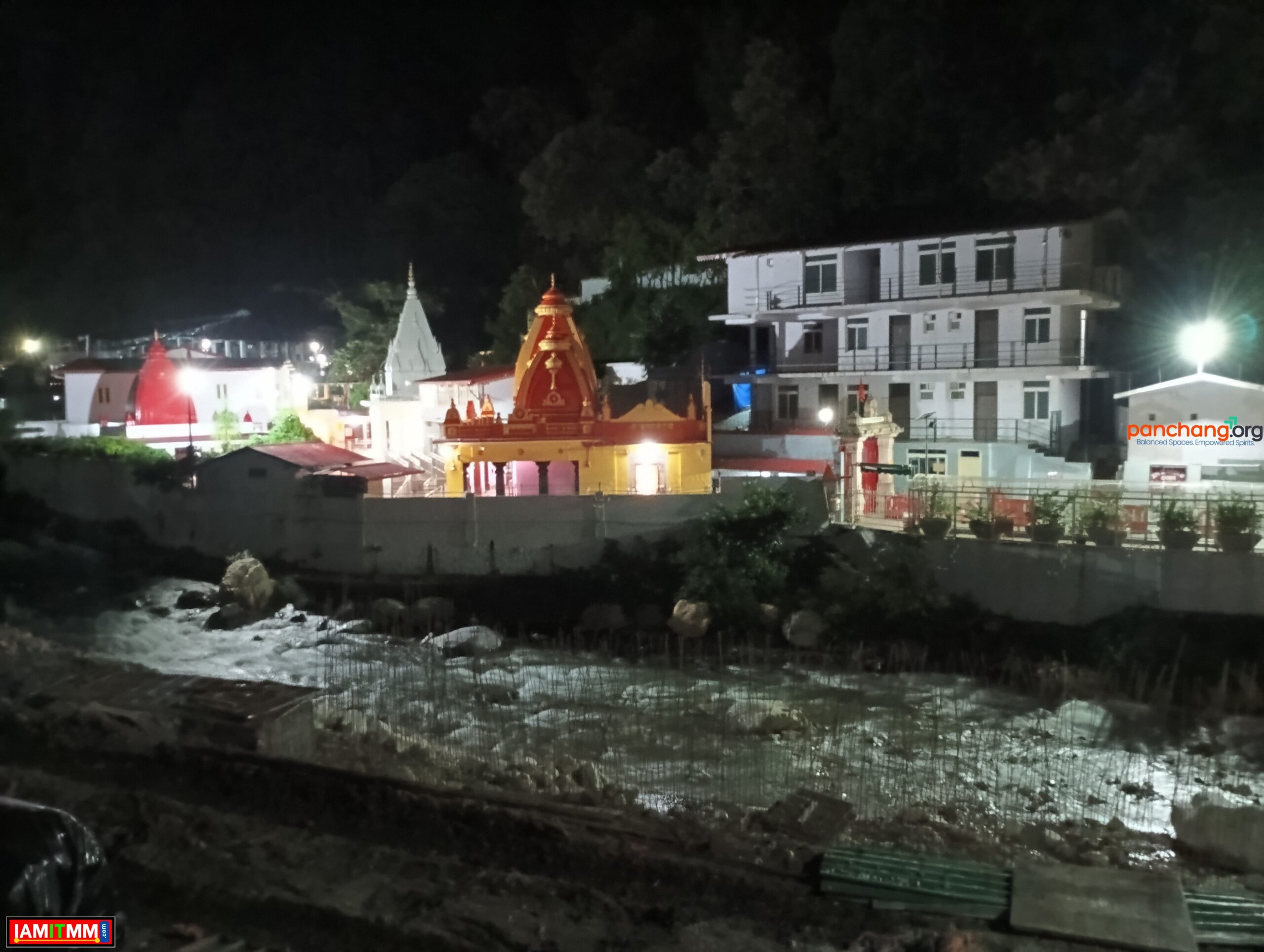 Hyderabad to Kainchi Dham Travel Guide